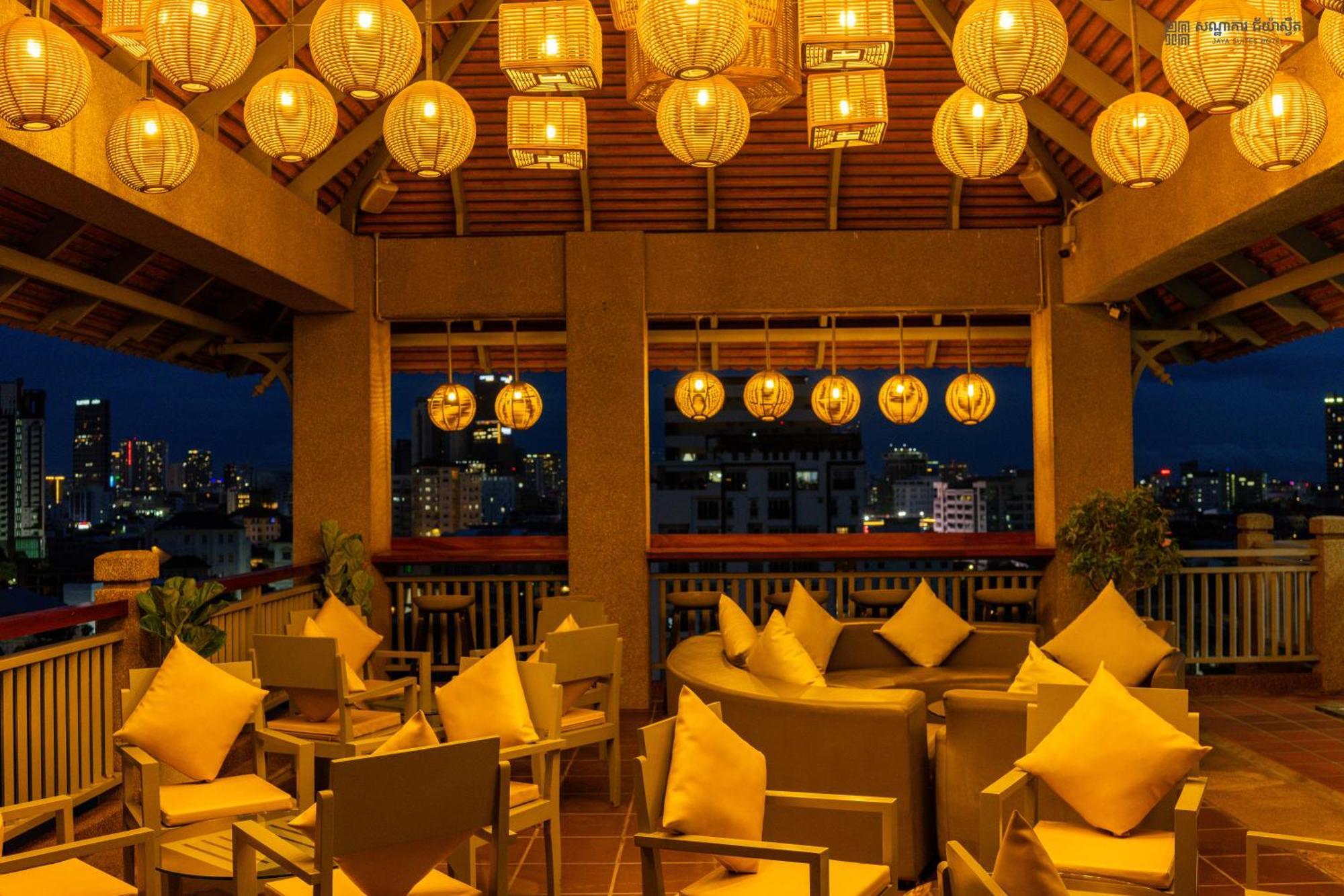 Jaya Suites Hotel Phnom Penh Ngoại thất bức ảnh