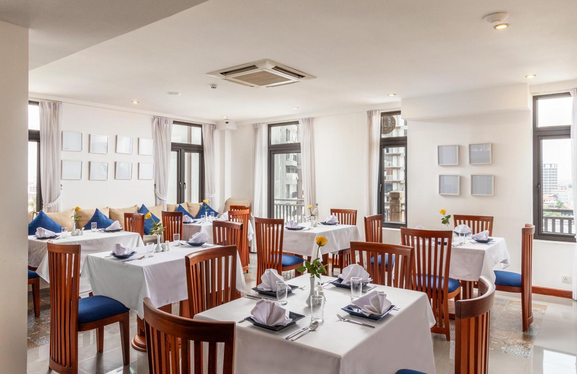 Jaya Suites Hotel Phnom Penh Ngoại thất bức ảnh