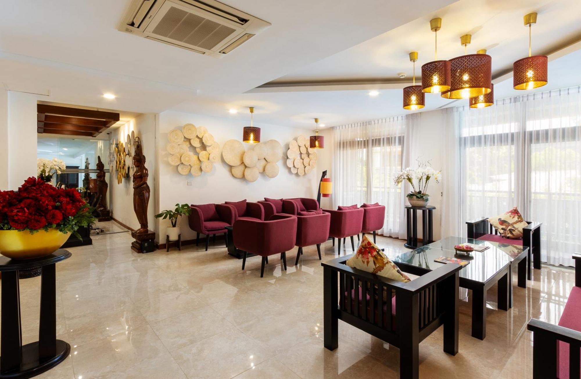 Jaya Suites Hotel Phnom Penh Ngoại thất bức ảnh