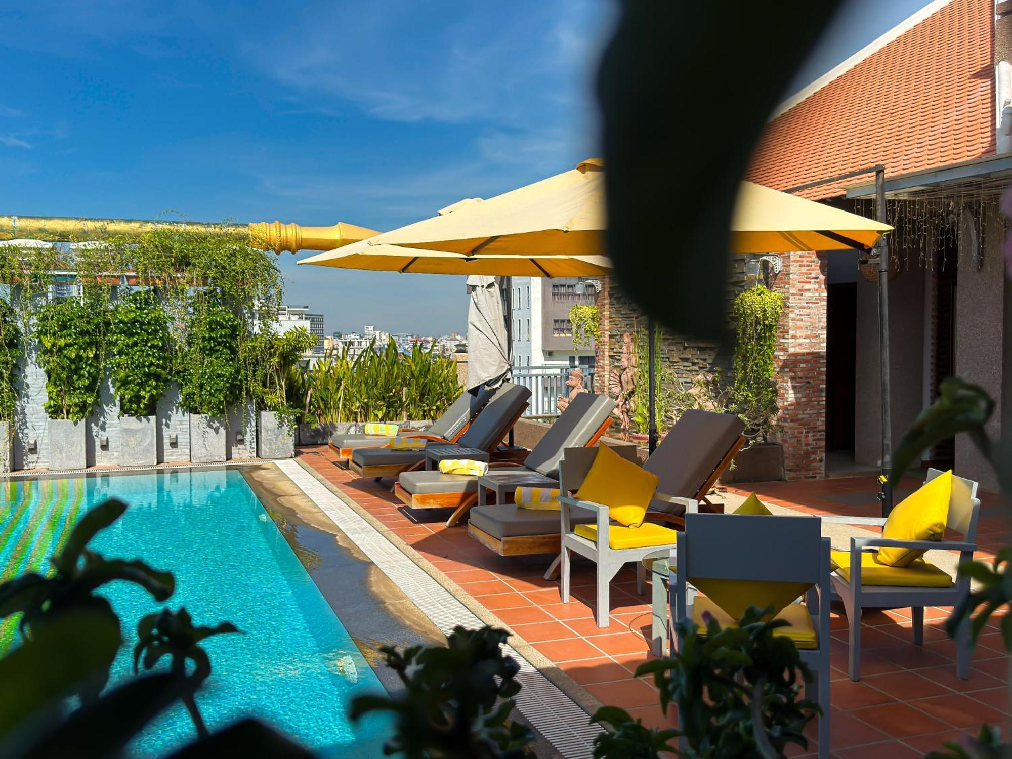 Jaya Suites Hotel Phnom Penh Ngoại thất bức ảnh
